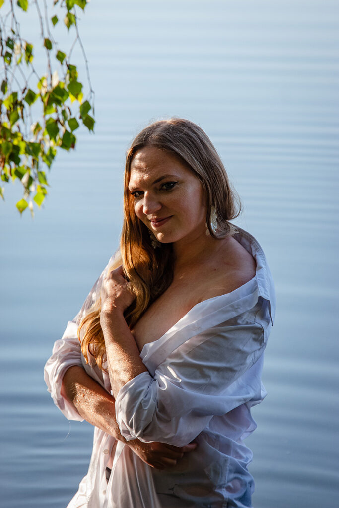 Sensual Art Frau im Wasser